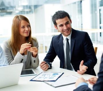 خودم طراحی کنم یا فردی را استخدام کنم؟